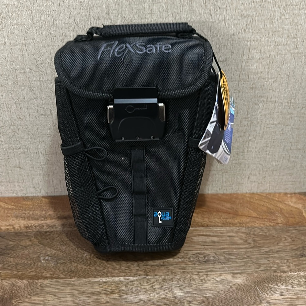Flexsafe anti-theft portable safe